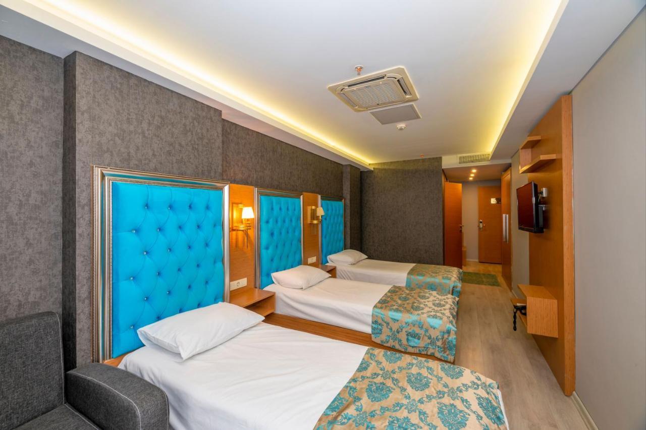 Grand Palace Hotel Istanbul Bagian luar foto