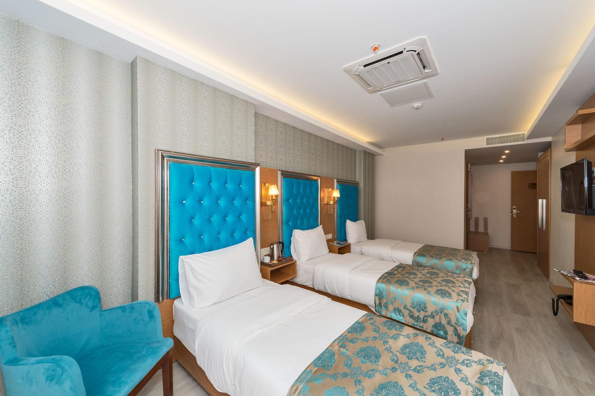 Grand Palace Hotel Istanbul Bagian luar foto